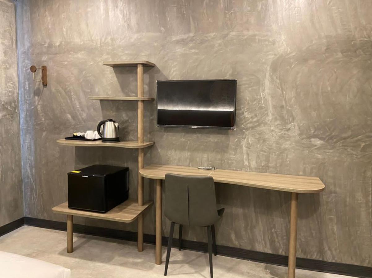 Sri Indar Hotel & Suites 巴力文打 外观 照片